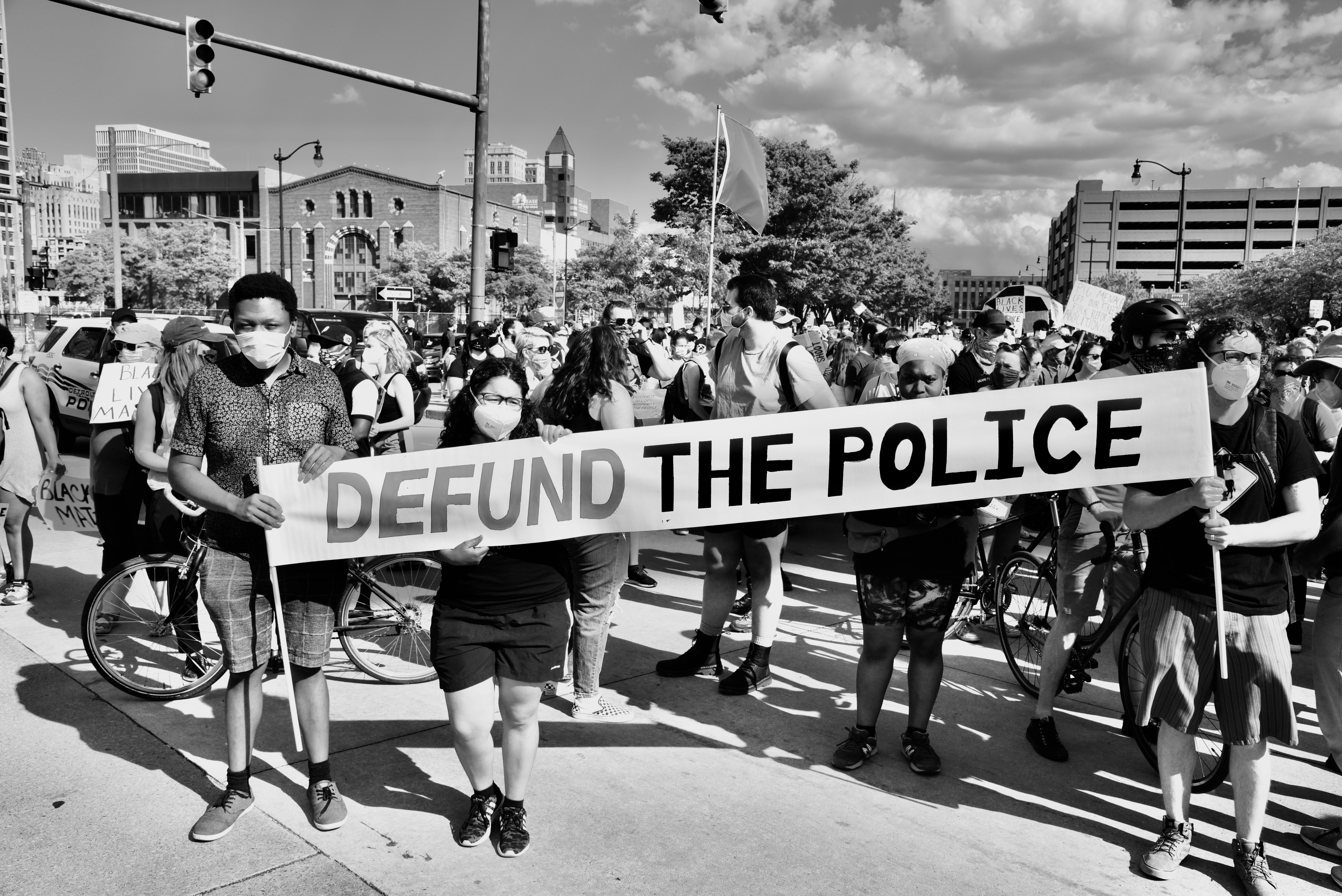 18930401-BA0C-49E1-9A6B-770633D3C7C4_1_201_a